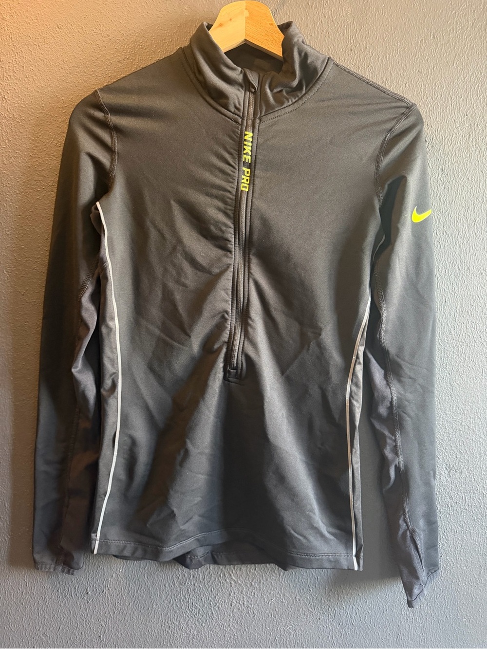 Women Nike sweater
